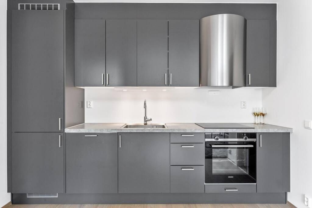 Nydalen/Storo- Ved T-Banestasjon Apartment Oslo Ngoại thất bức ảnh