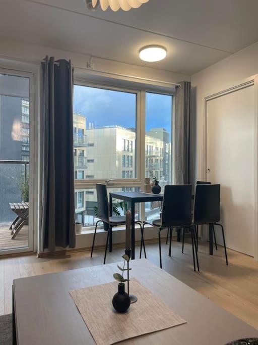 Nydalen/Storo- Ved T-Banestasjon Apartment Oslo Ngoại thất bức ảnh